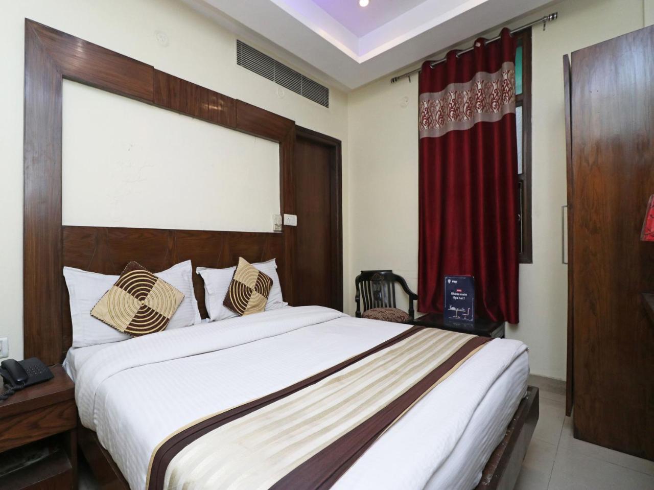 Hotel Guruvas Inn "Vaccinated Staff" New Delhi Ngoại thất bức ảnh